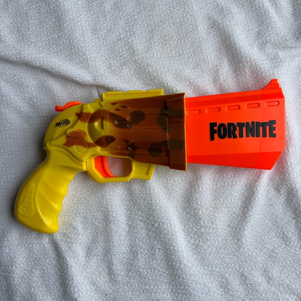 Nerf Fortnite SR Ripe Gun Blaster Peely Banana Shooter 2019 TESTED & WORKING